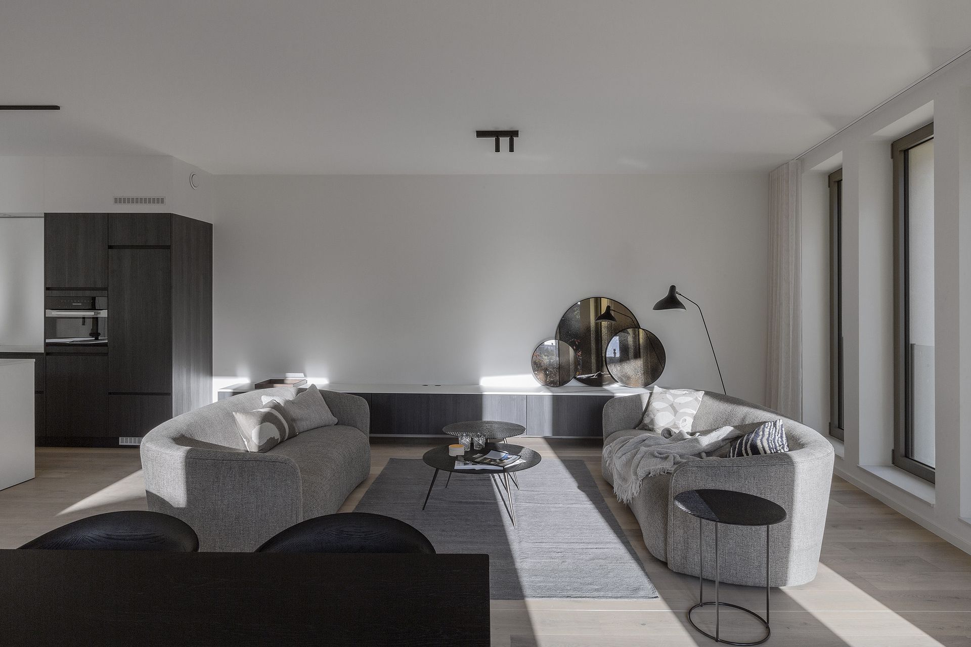 Ellipse sofa Living room | Live Light
