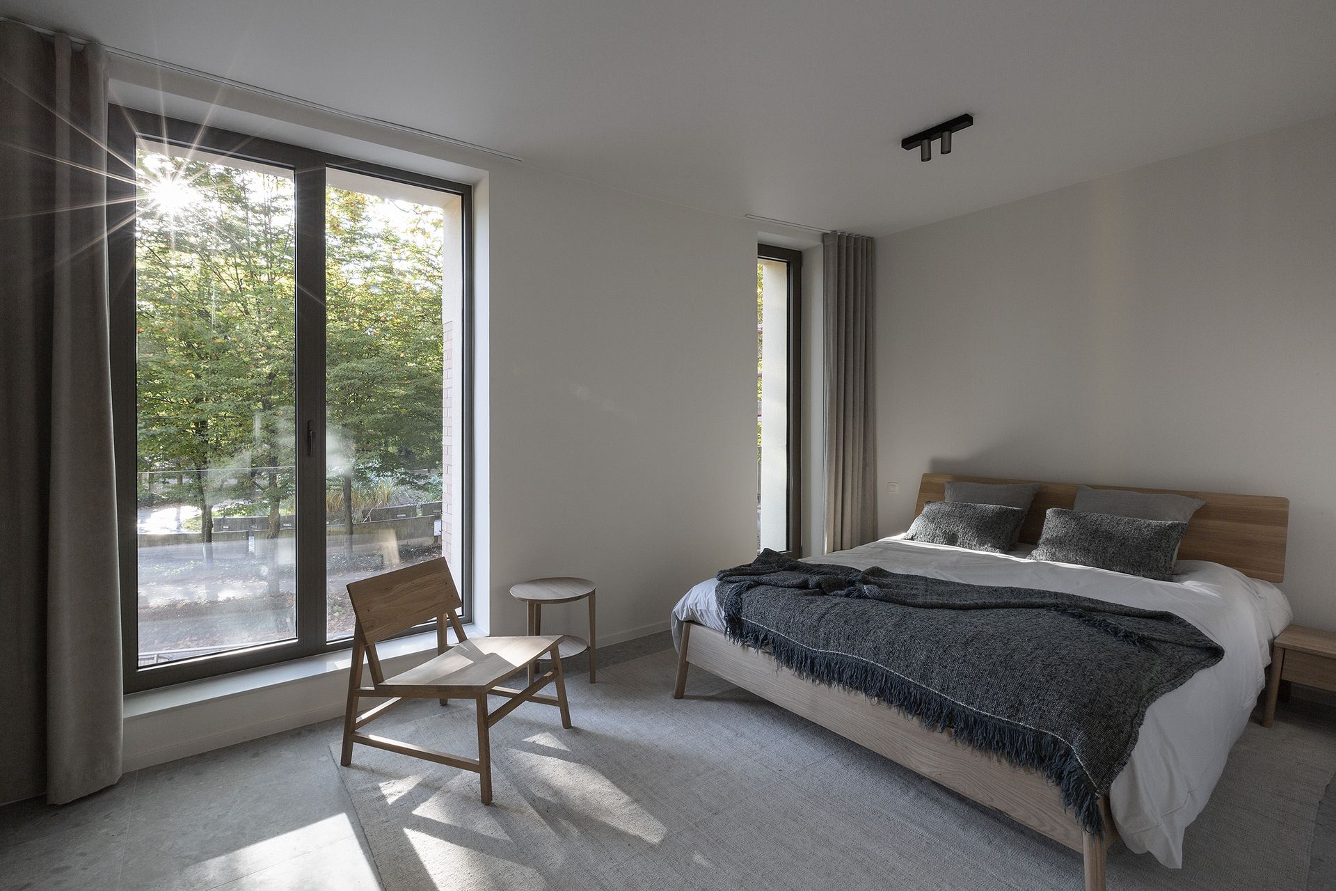 Bedroom loungechair and Air bed | Live Light