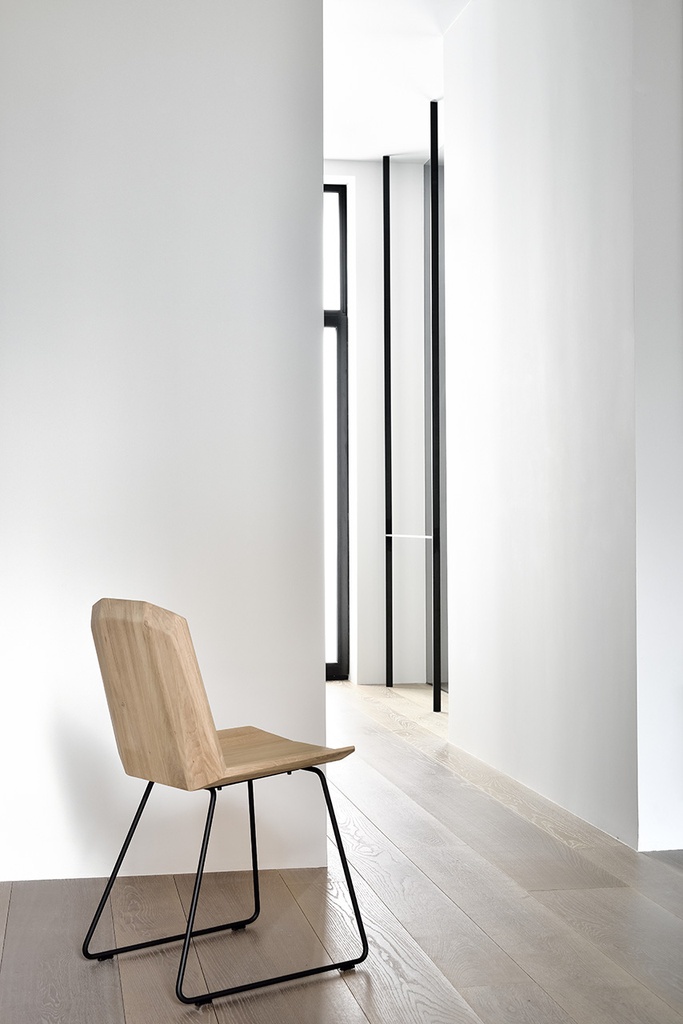 Facette dining chair