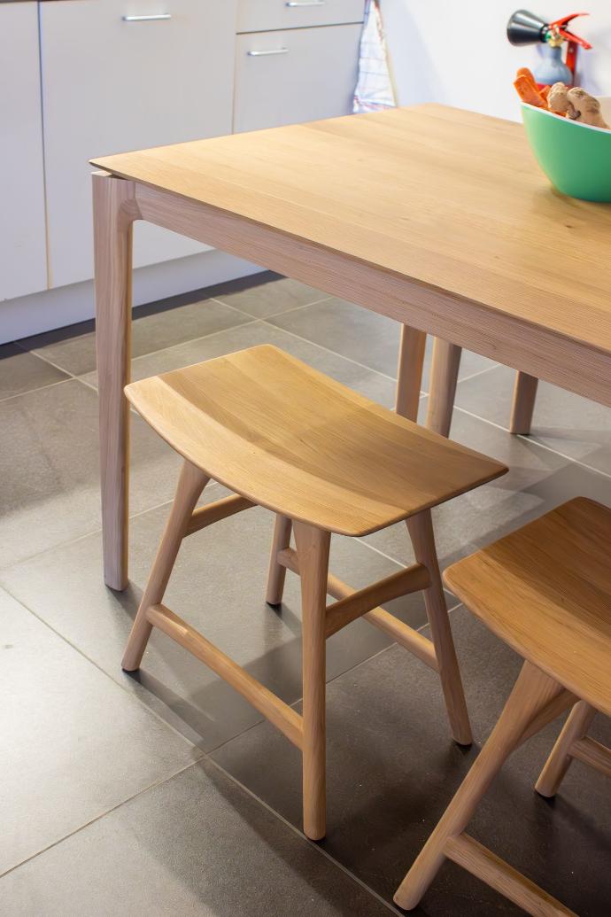 Coworking space Notary Claessens featuring Live Light rental furniture