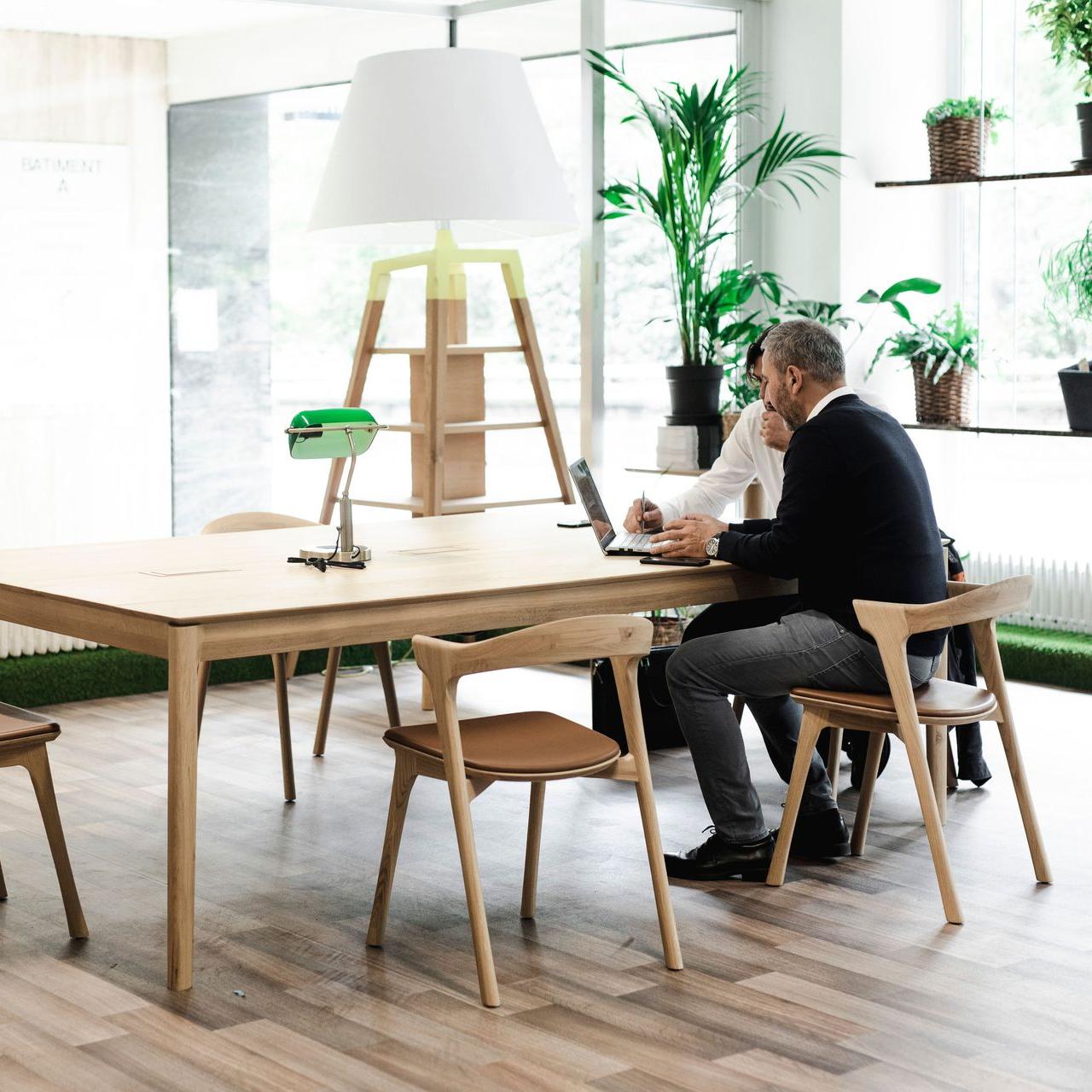 Live Light | Rent furniture for co-working spaces