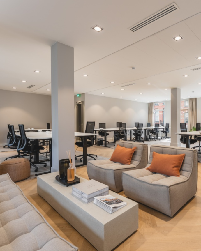 Live Light | Discover the benefits of renting office furniture