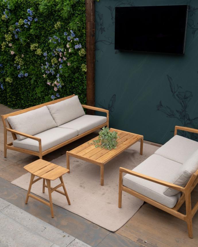 Live Light | Rent furniture for your office