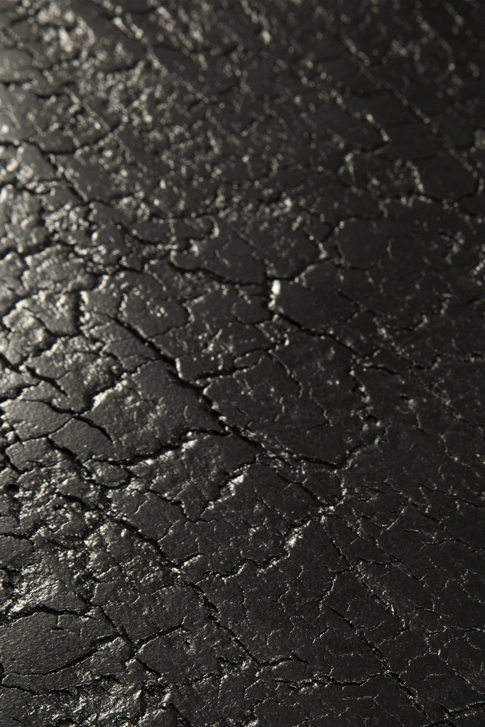Luna coffee table - lava linear