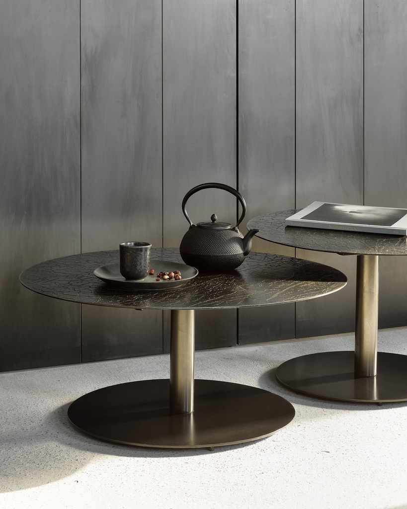 Sphere coffee table 