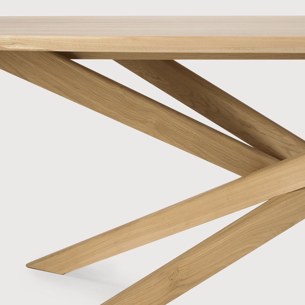 Oak Mikado dining table