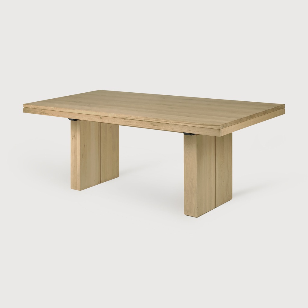 Oak Double extendable dining table