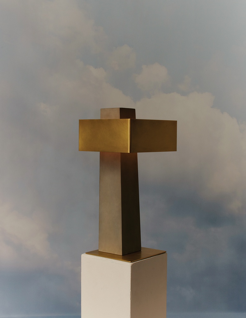 IOTA table lamp
