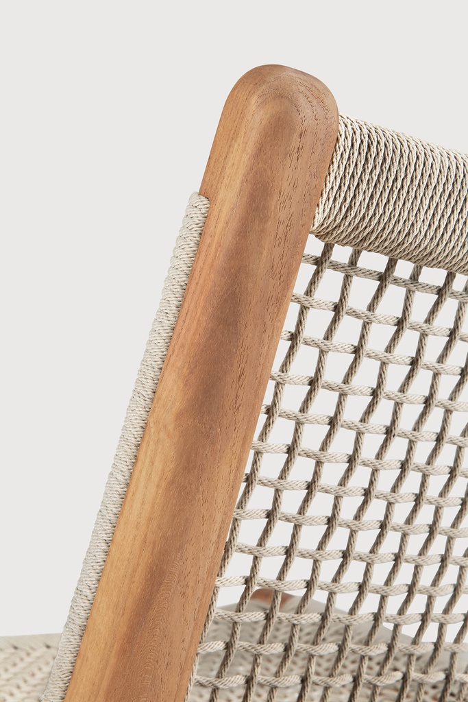 Jack Woven outdoor lounge chair