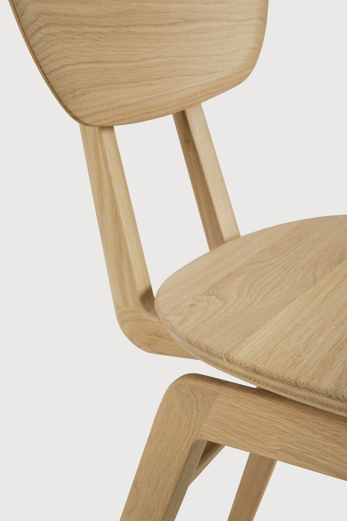 Pebble dining chair