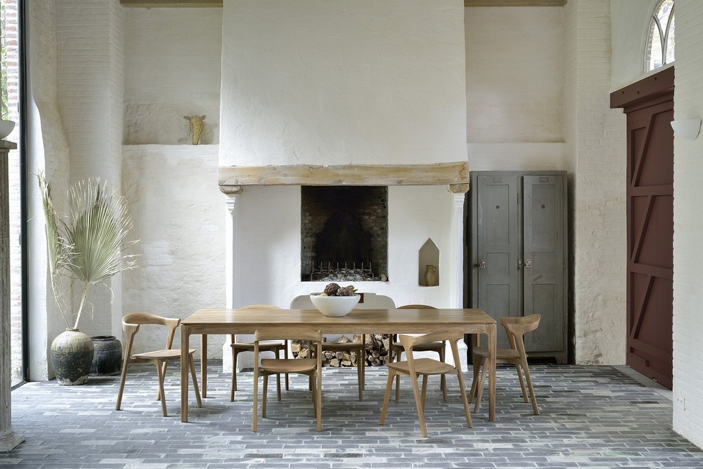 Teak Bok dining table 