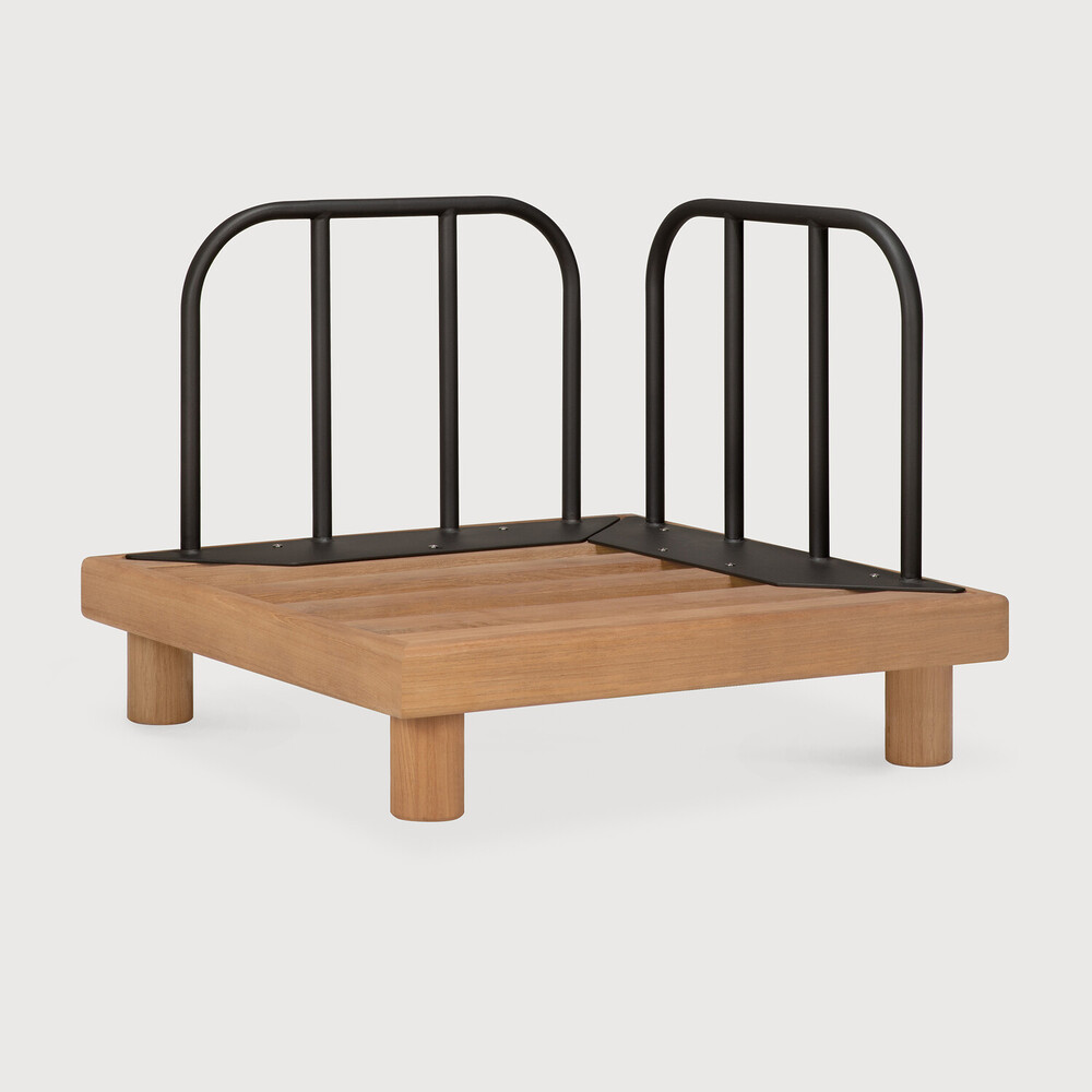 Monocle outdoor sofa frame - corner