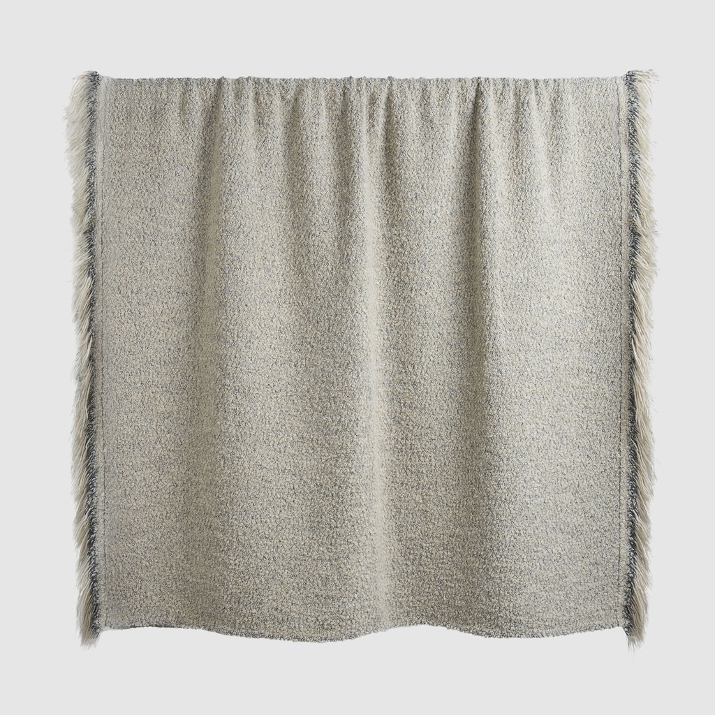 Alpone throw